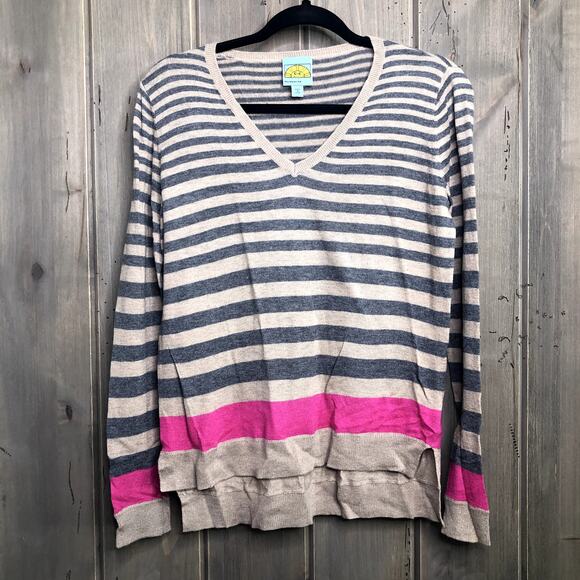 C&C California Tan, gray & pink Striped V-neck sweater, XS - Picture 1 of 9